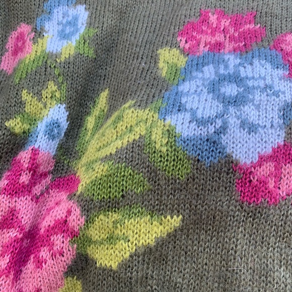 Vintage Newport News Floral Mohair Sweater - Picture 3 of 5